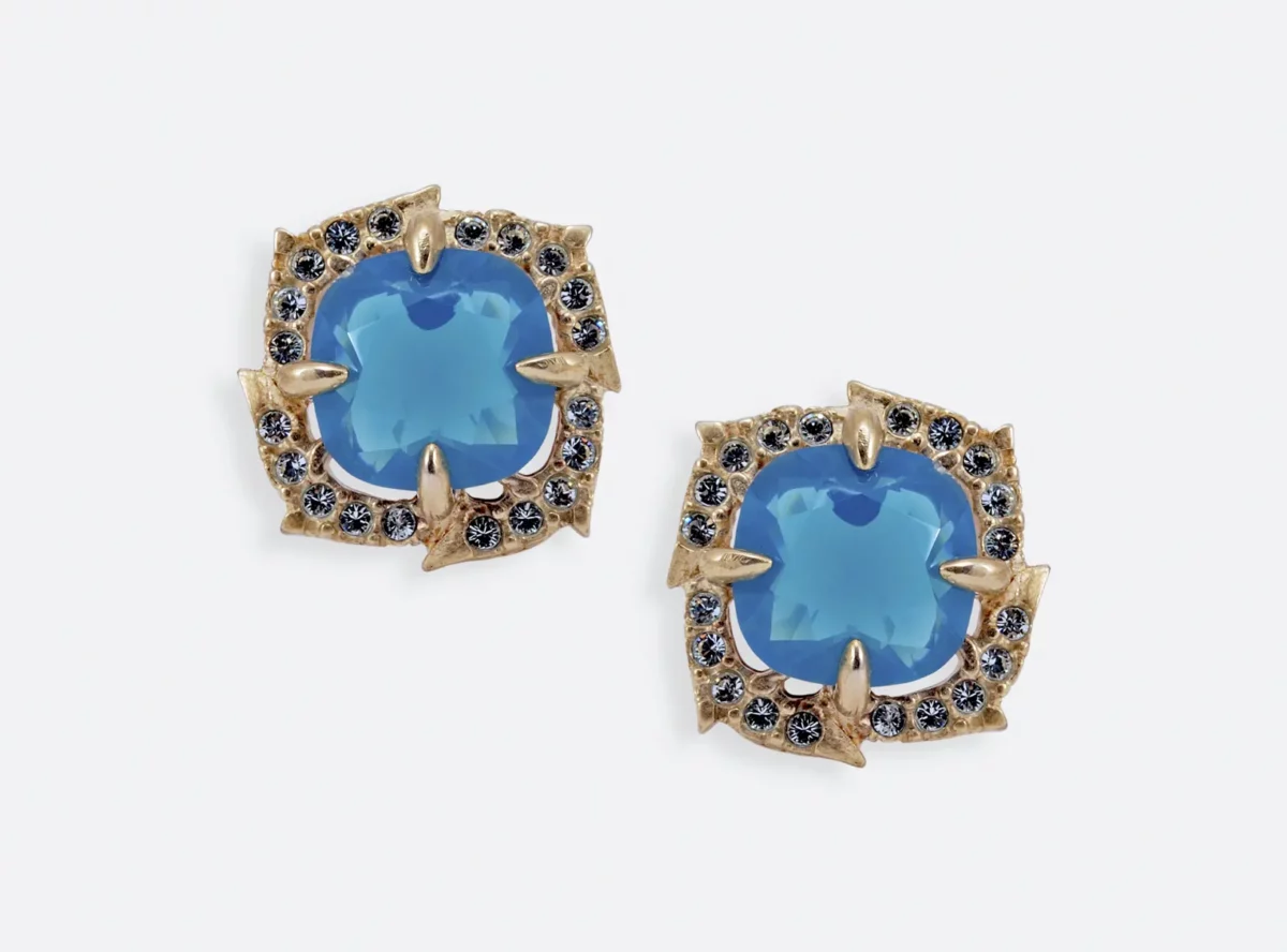 ref_-0011-az-1.webp