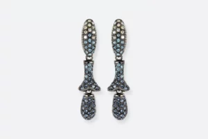 Pendientes 4635 NE Maximo Betro