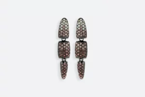 Pendientes 4638 NE Maximo Betro